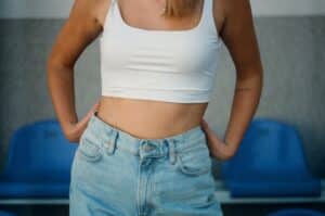 tummy tuck 2 3 300x199